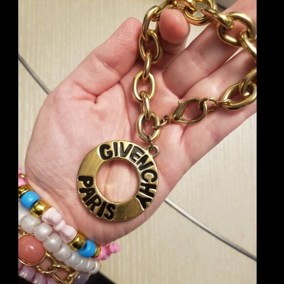 Givenchy Vintage 18k gold-plated Chunky Logo Givenchy Paris Bracelet - Picture 1 of 17